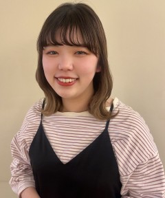 髙月　友奈
