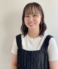 益田　海弥