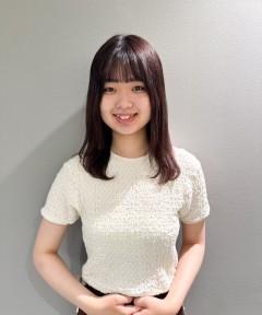 重河　優衣