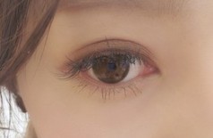 今日のアイシャドー👀💕