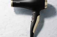40年以上美容機器を開発し続けてきた YA-MAN