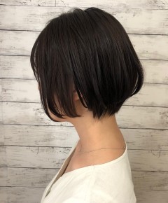 ショートボブ