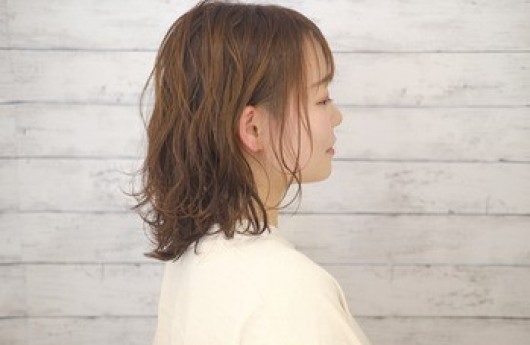 顔まわりに落ちる毛は命